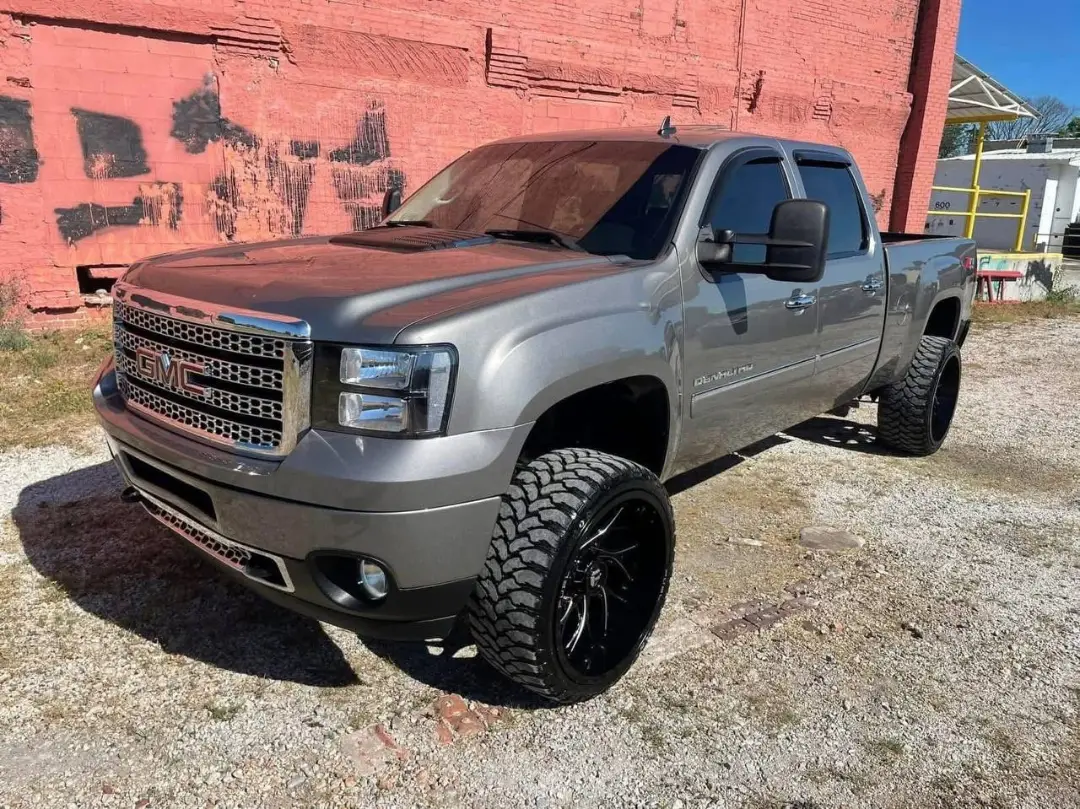 Silver GMC Sierra 2500HD Denali