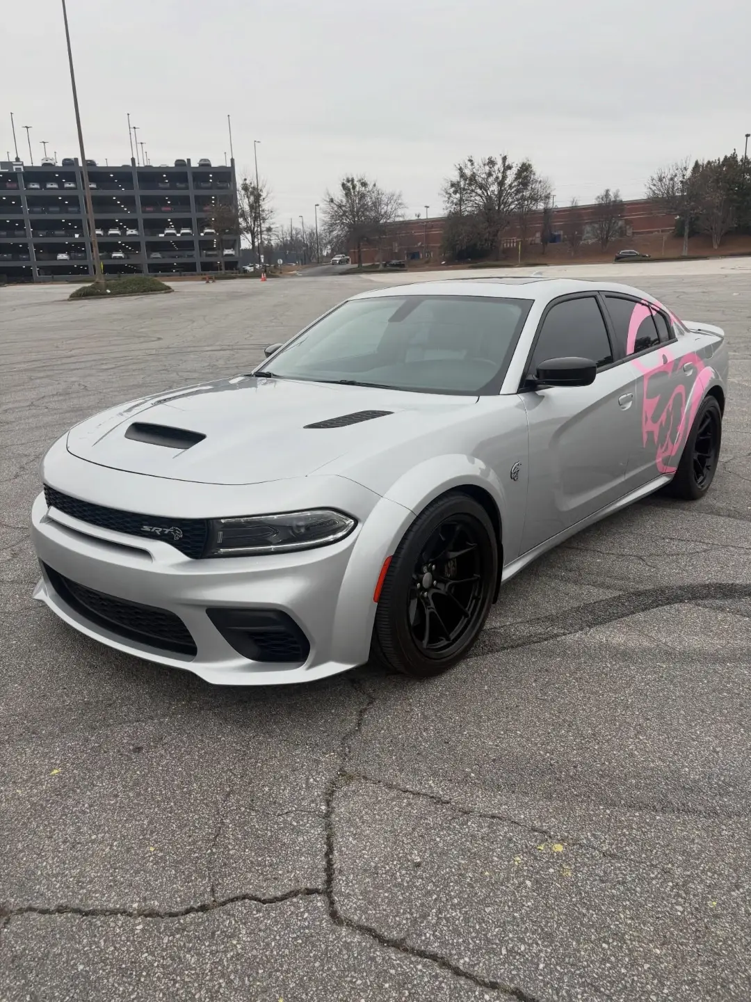 White Dodge Charger SRT Hellcat Widebody Jailbreak