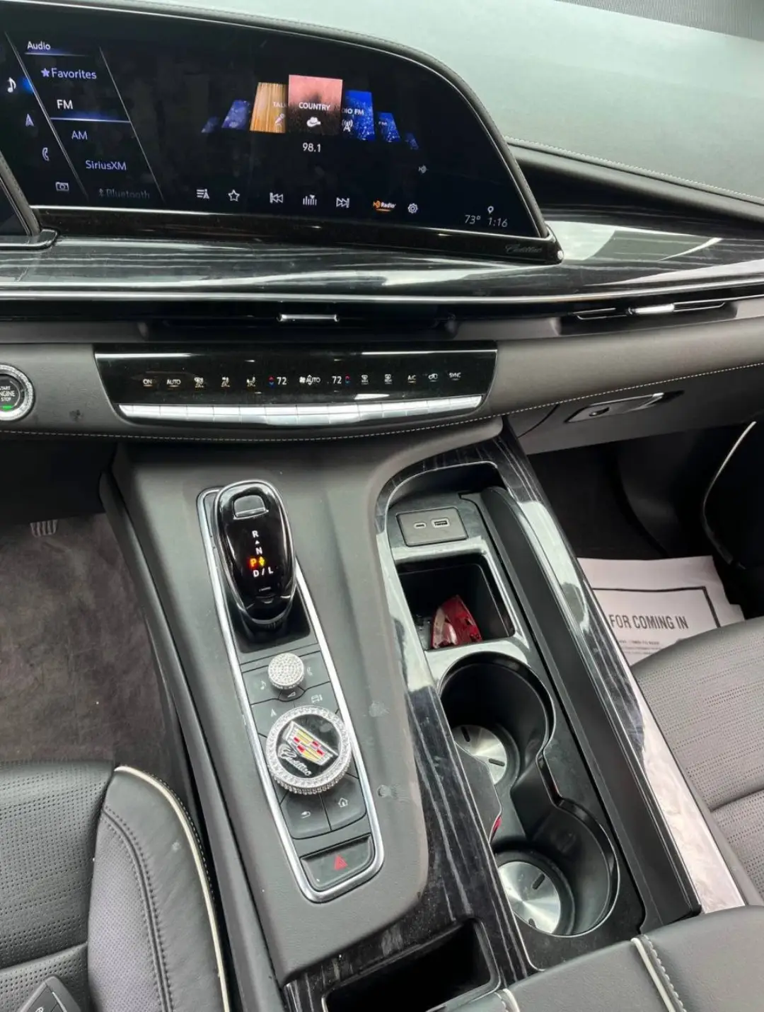Cadillac Escalade Sport gallery photo 8