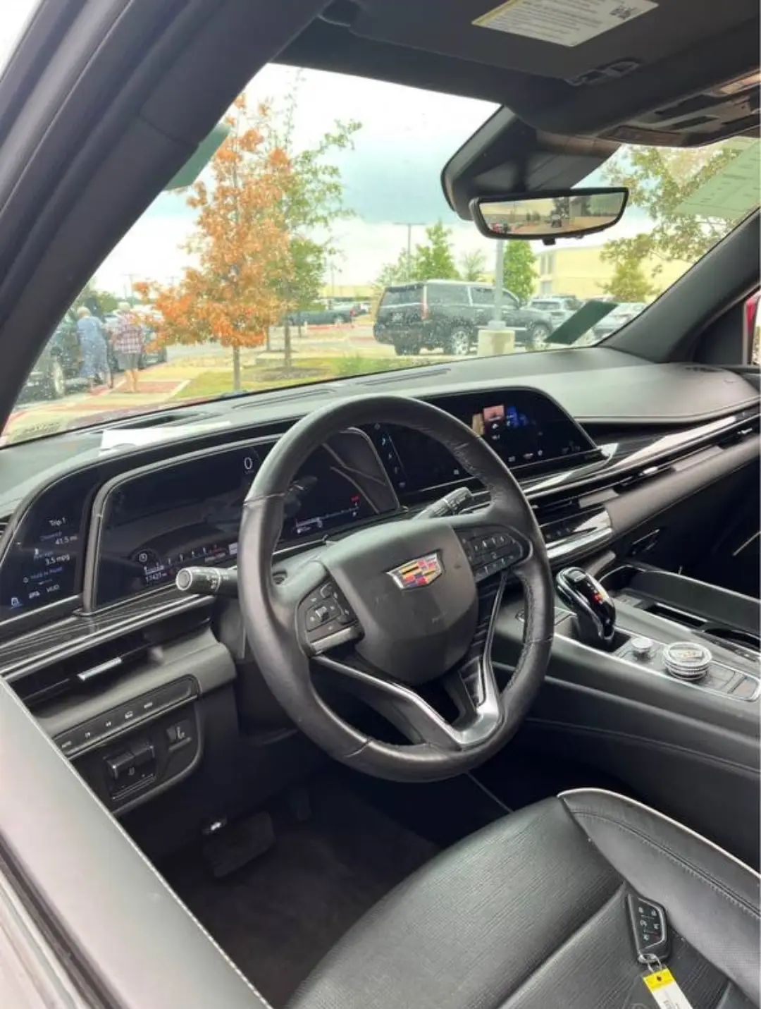 Cadillac Escalade Sport gallery photo 9