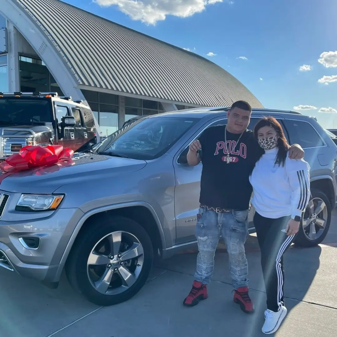 Customers with their vehicle