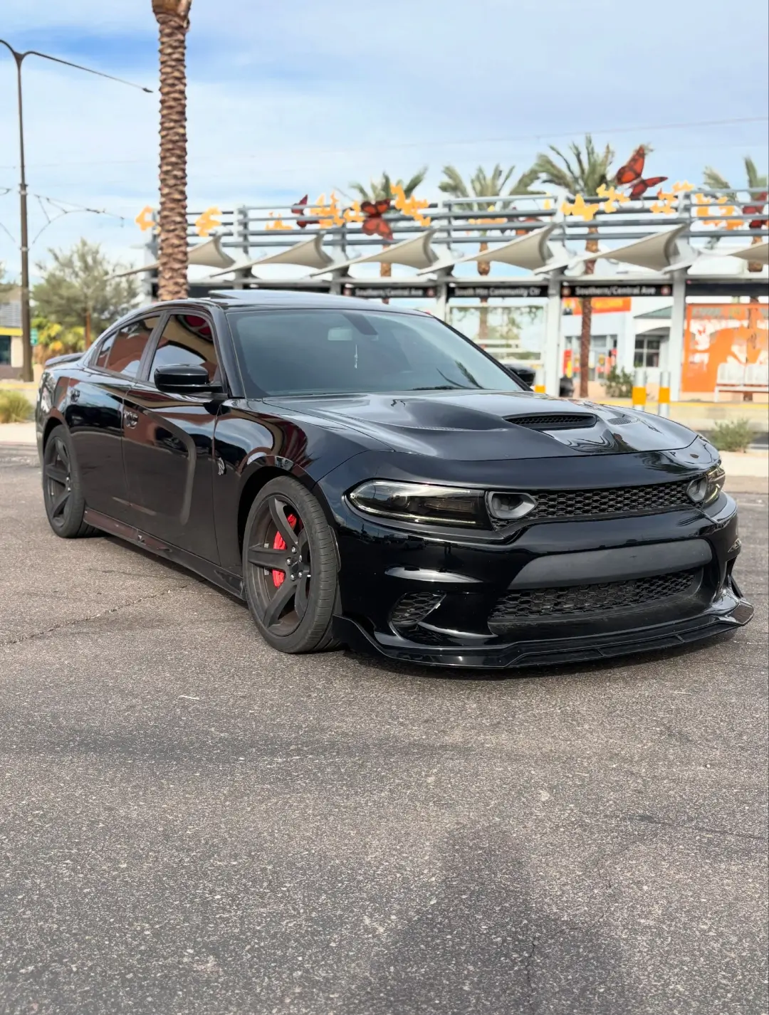 Dodge Charger Hellcat gallery photo 2