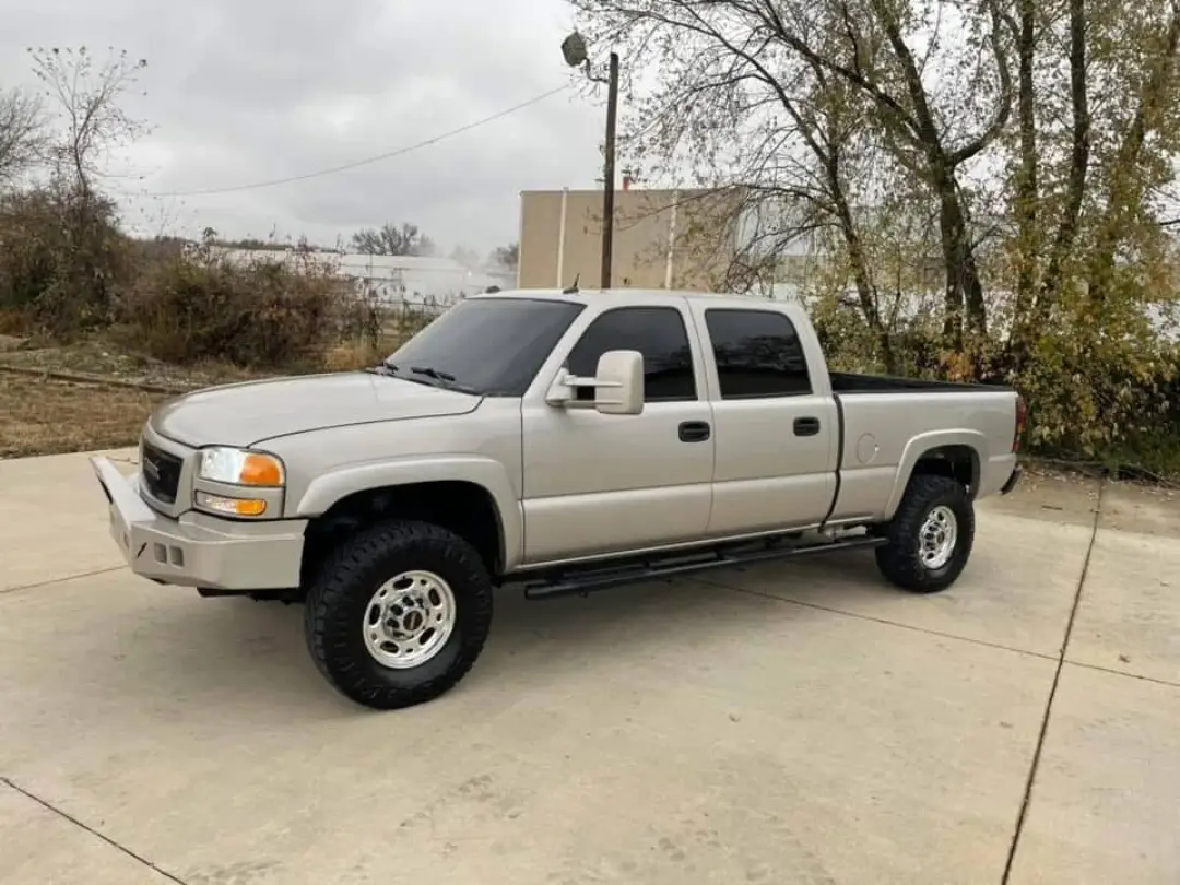 GMC Sierra 1500 SLE Vortec Max gallery photo 3