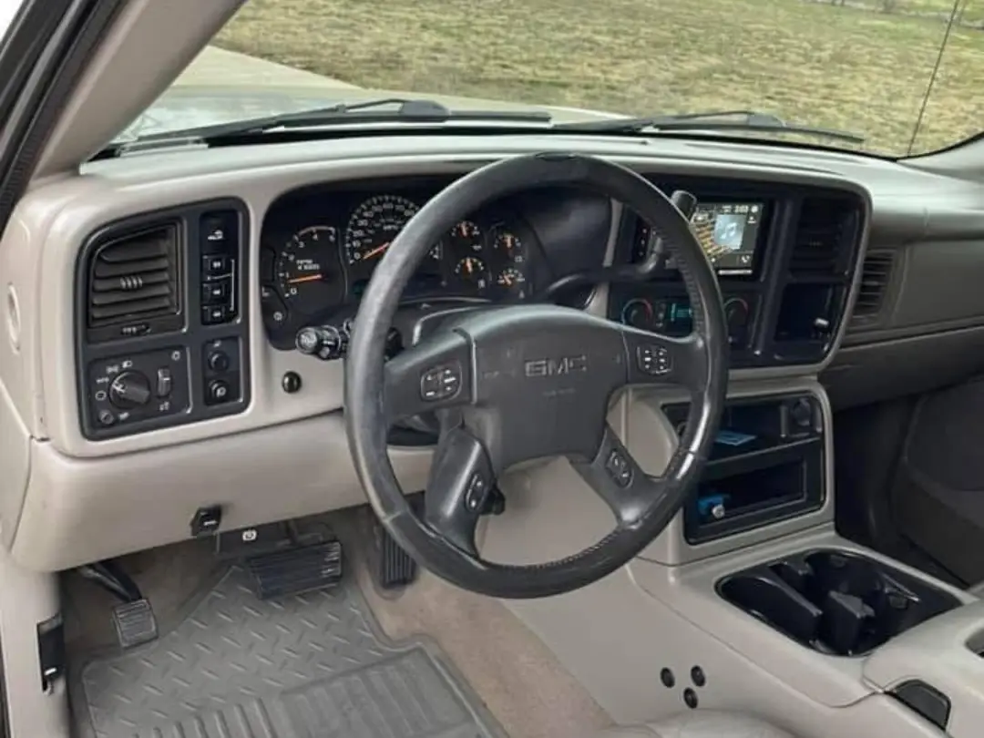 GMC Sierra 1500 SLE Vortec Max gallery photo 4