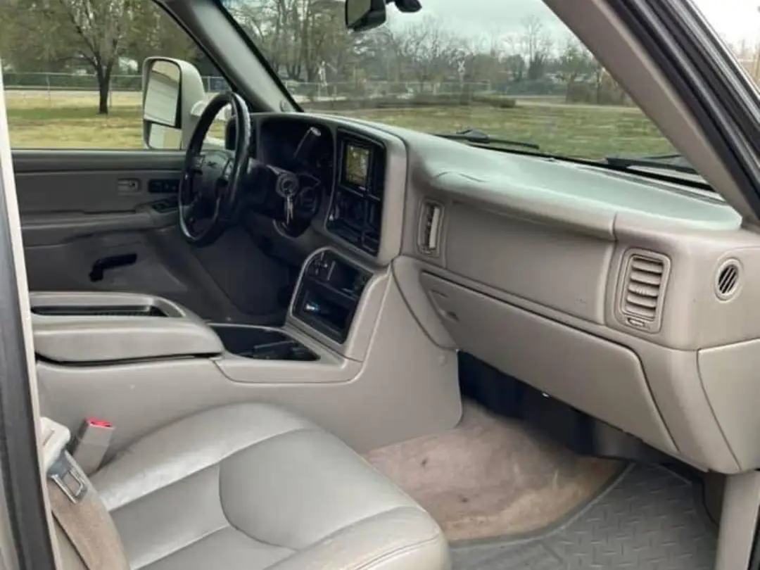GMC Sierra 1500 SLE Vortec Max gallery photo 5