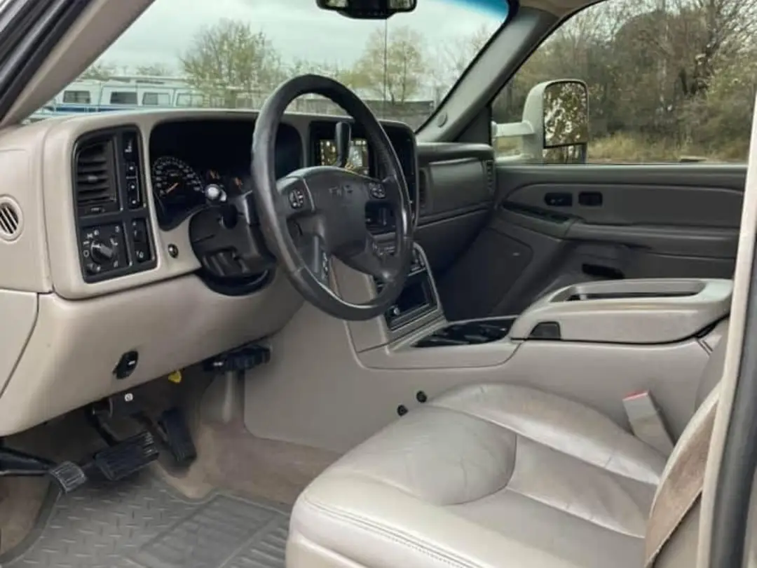 GMC Sierra 1500 SLE Vortec Max gallery photo 6