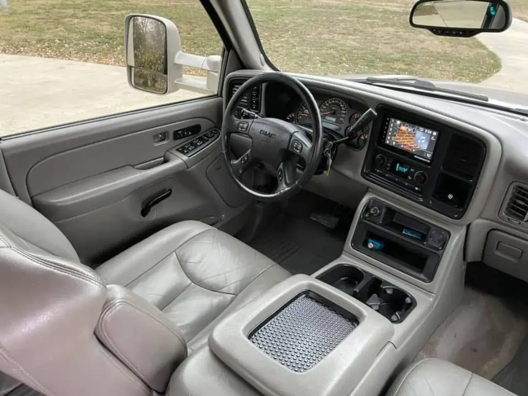 GMC Sierra 1500 SLE Vortec Max gallery photo 10