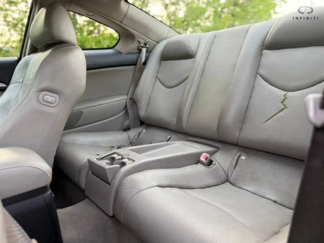INFINITI G37 Journey gallery photo 6