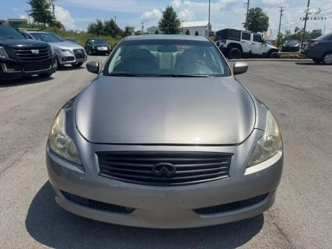 INFINITI G37 Journey gallery photo 8