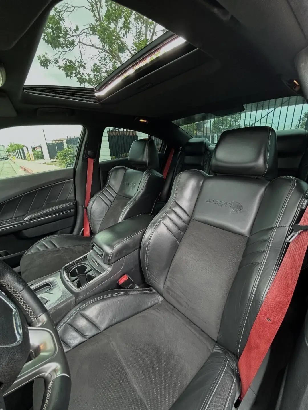 Dodge Charger SRT Hellcat gallery photo 7