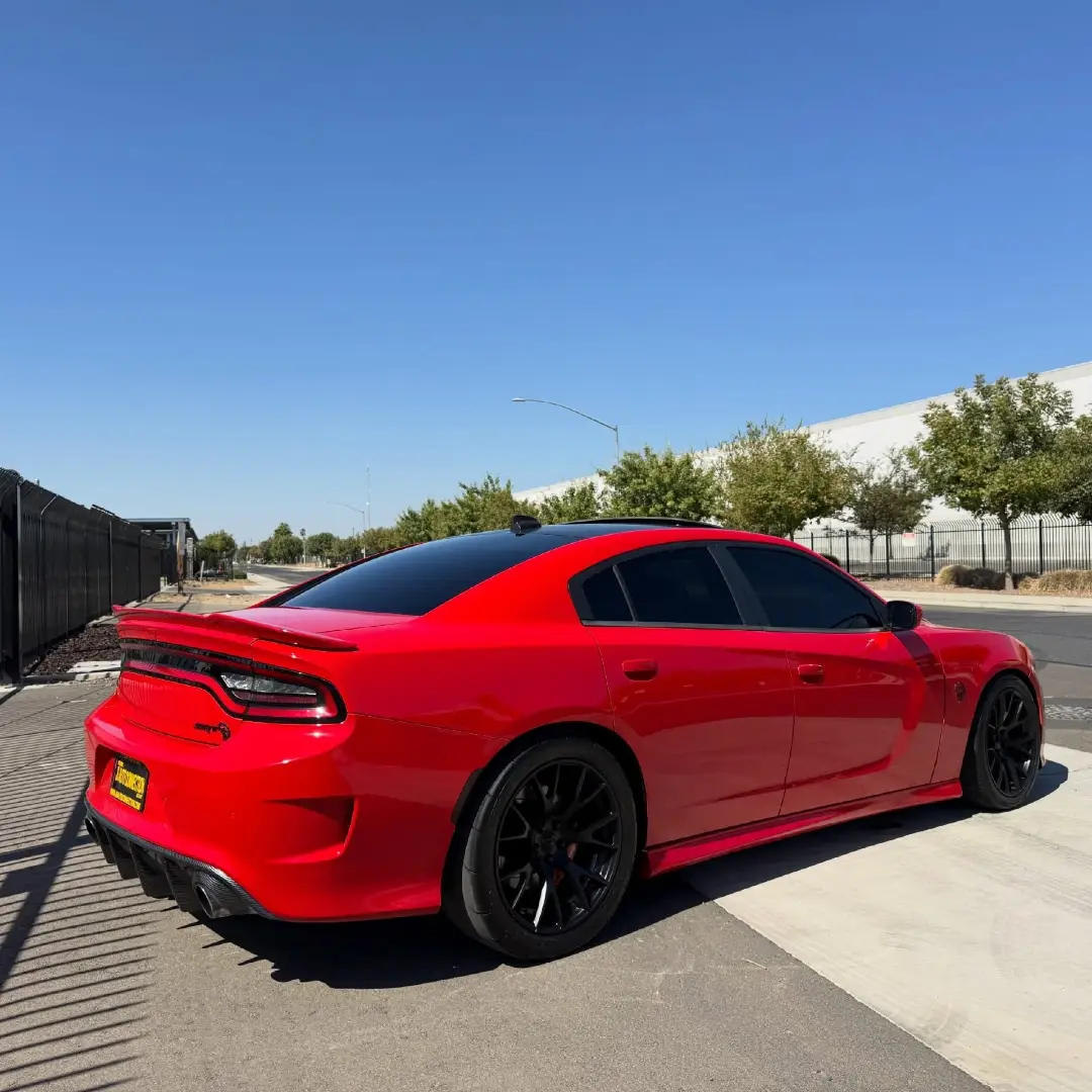 Dodge Charger SRT Hellcat gallery photo 2