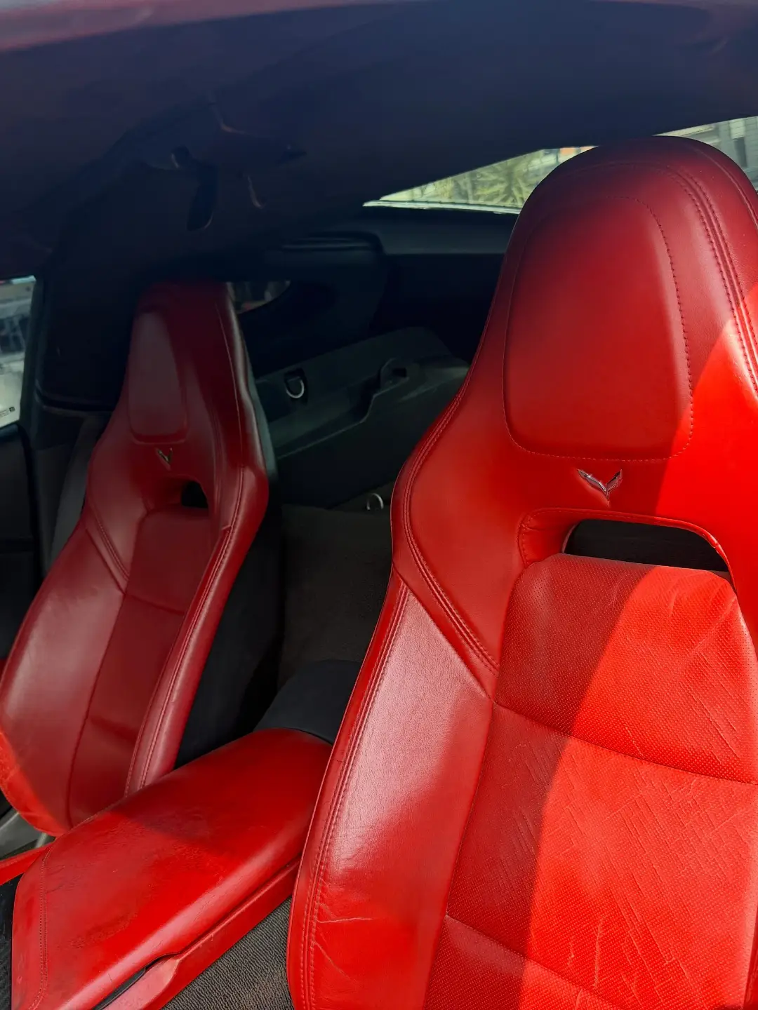 Chevrolet Corvette gallery photo 8