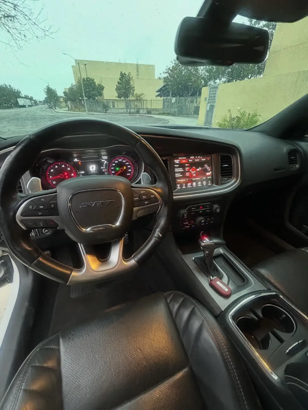 Dodge Charger SRT Hellcat gallery photo 4