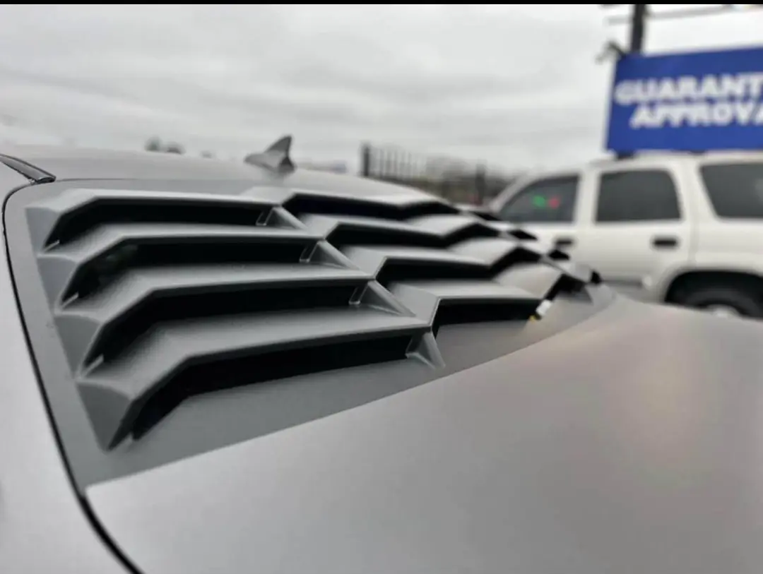 Dodge Challenger SXT Plus gallery photo 4