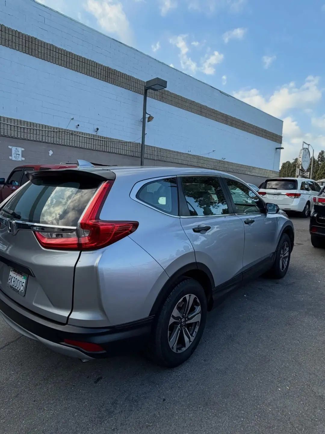 Honda CR-V LX gallery photo 3