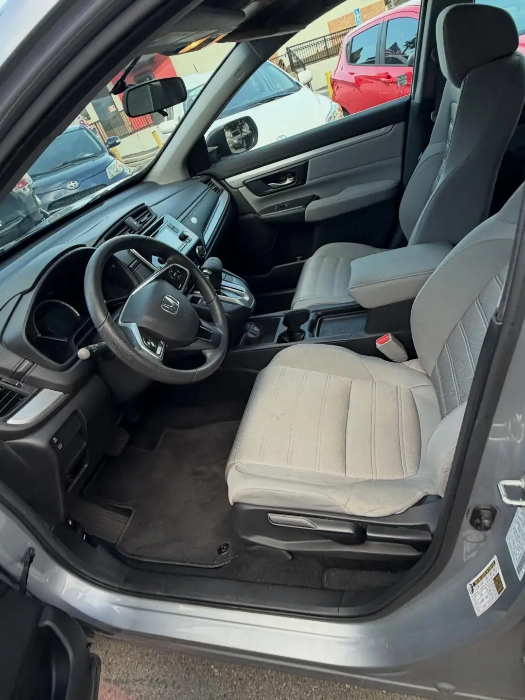 Honda CR-V LX gallery photo 7