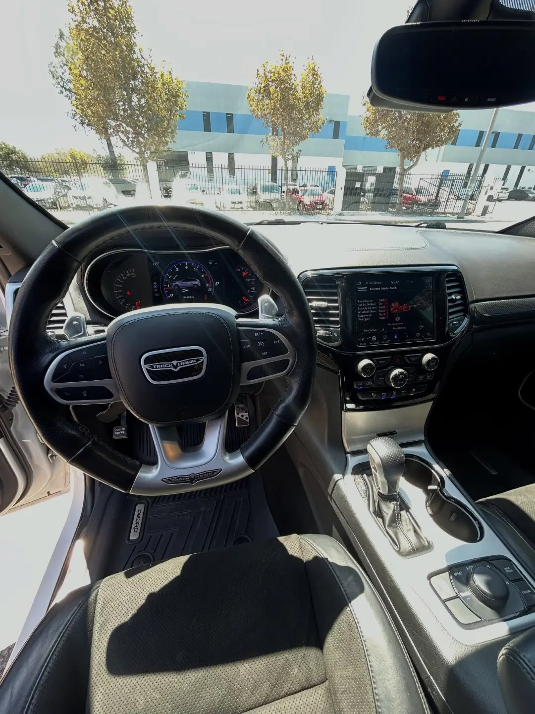 Jeep Grand Cherokee Trackhawk gallery photo 7