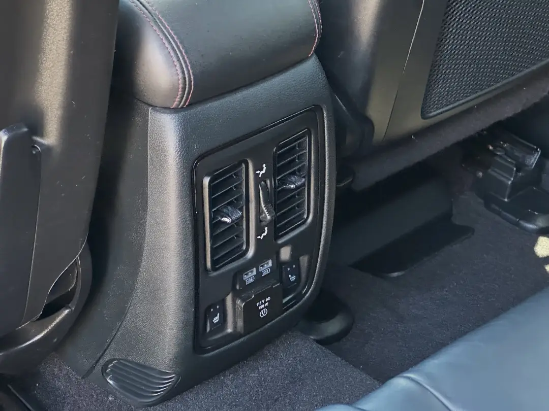 Dodge Durango R/T HEMI gallery photo 5