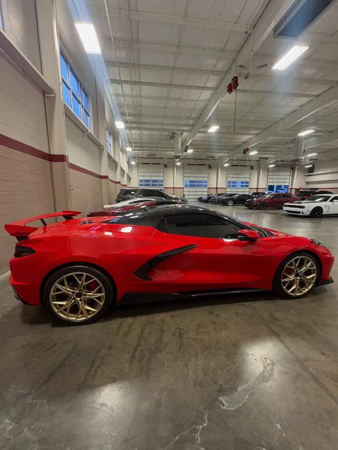 Chevrolet Corvette Stingray Convertible 2LT gallery photo 2
